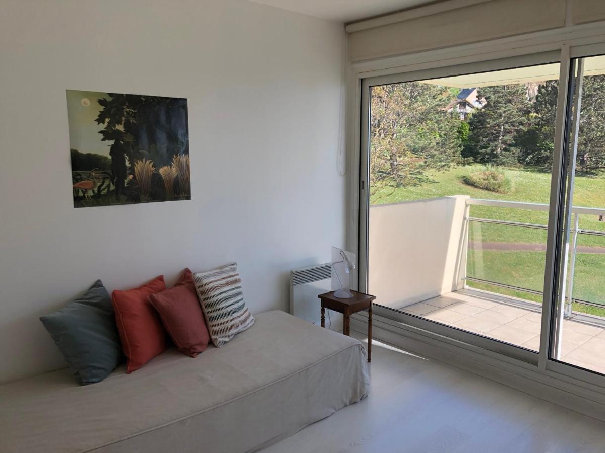 Domaine Des Roches Apartment Trouville-sur-Mer Bagian luar foto